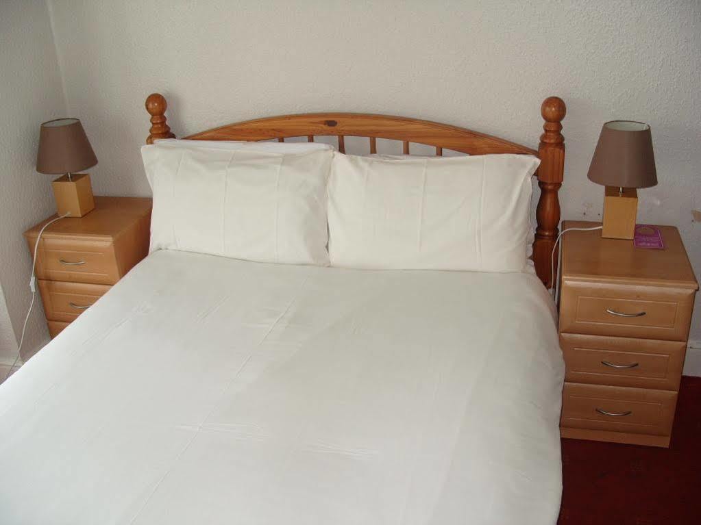Fairways Guest House Newquay  Ngoại thất bức ảnh